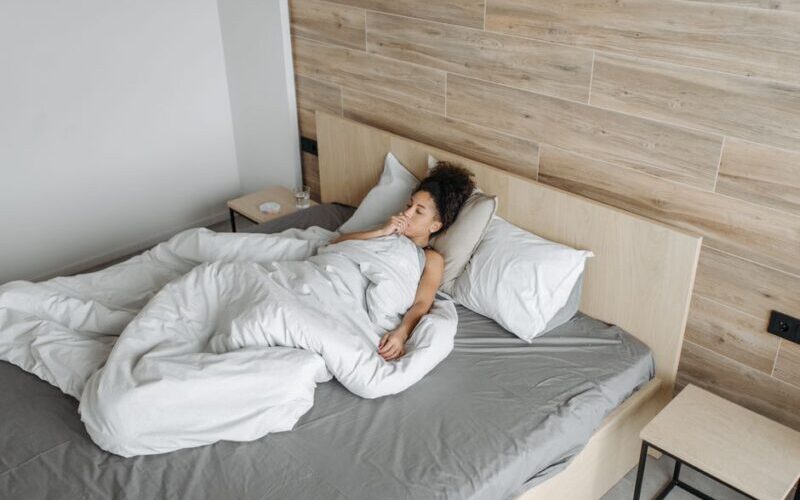 Kvinna som sover
